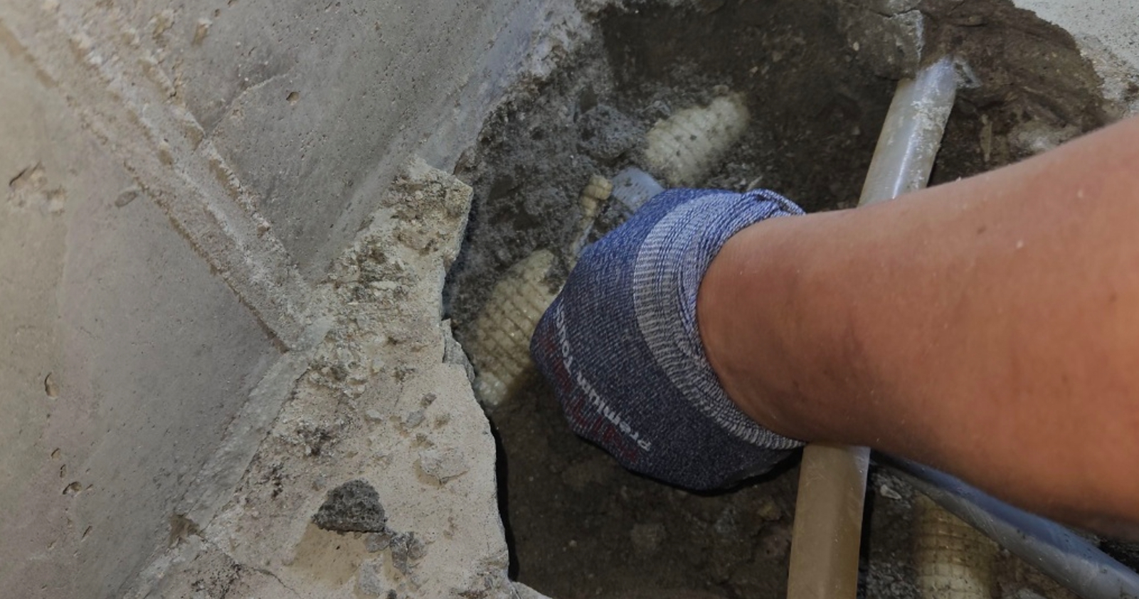 화장실 타일 물샘 해결